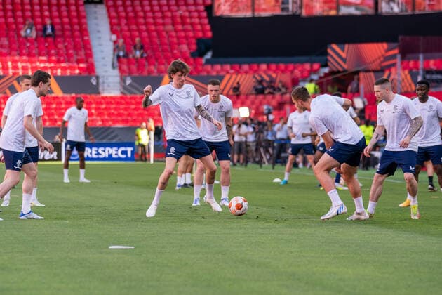 SOCCER - UEFA EL, Frankfurt vs Glasgow SEVILLA,SPAIN,17.MAY.22 - SOCCER - UEFA Europa League, final, Eintracht Frankfurt vs Glasgow Rangers, preview, training Glasgow. Image shows the team of Glasgow.  GEPAxpictures xJohannesxFriedl