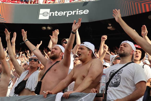 Fans von Eintracht Frankfurt - Sevilla 18.05.2022: Eintracht Frankfurt vs. Glasgow Rangers, UEFA Europa League Finale, Ramon Sanchez Pizjuan Stadion Sevilla
