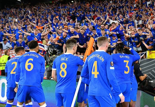 18.05.2022, xfux, Fussball UEFA Europa League Finale 2022, Eintracht Frankfurt - Glasgow Rangers, emonline, emspor, v.l. Torjubel nach dem Tor zum celebrating the goal celebrate 0:1 durch Joe Aribo (Glasgow Rangers) (DFL DFB REGULATIONS PROHIBIT ANY USE OF PHOTOGRAPHS as IMAGE SEQUENCES and or QUASI-VIDEO) Sevilla