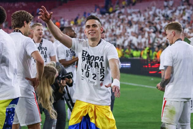 May 19, 2022, Seville, Seville, Spain: Rafael Borre of Eintracht celebrate winning during the Final Europa League match between Rangers FC and Eintrach Frankfurt at Ramon Sanchez Pizjuan on May 18, 2022 in Seville, Spain. Seville Spain - ZUMAd159 0159302447st Copyright: xJosexLuisxContrerasx