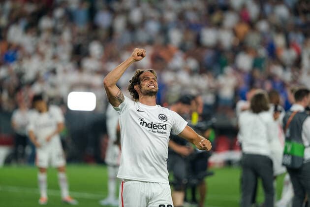 Goncalo Paciencia (Eintracht Frankfurt, 39) nach dem Sieg, Eintracht Frankfurt vs. Glasgow Rangers, Fussball, Europa League, Finale, Saison 2021 2022, 18.05.2022, Eintracht Frankfurt vs. Glasgow Rangers, Fussball, Europa League, Finale, Saison 2021 2022, 18.05.2022 Sevilla Copyright: xEibner-Pressefotox EP_MBL