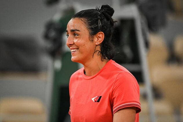 May 19, 2022, Paris, France, France: Ons JABEUR of Tunisia during a training session of Roland-Garros 2022, French Open 2022, Grand Slam tennis tournament at the Roland-Garros stadium on May 19, 2022 in Paris, France. Paris France - ZUMAm308 20220519_zsp_m308_001 Copyright: xMatthieuxMirvillex