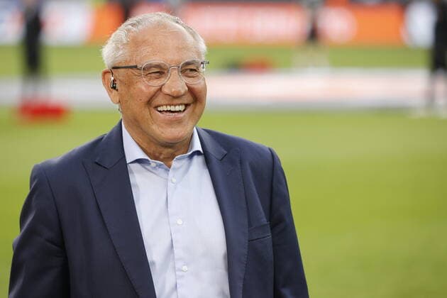 Felix Magath, Cheftrainer, Hertha BSC, Deutschland, Berlin, Olympiastadion, Fussball, Herren, Saison 2021 22, Relegation zur 1. Bundesliga (Hinspiel), Hertha BSC - Hamburger SV