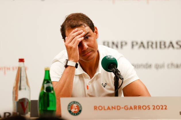 20.05.2022, Tennis, French Open 2022 Roland-Garros, FRA, Paris, Roland Garros, Pressekonferenz Bild: v. li. Rafael Nadal (ESP), Nachdenklich Copyright: HMBxMedia AntonioxBorga