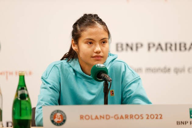 20.05.2022, Tennis, French Open 2022 Roland-Garros, FRA, Paris, Roland Garros, Pressekonferenz Bild: v. li. Emma Raducanu (GBR) Copyright: HMBxMedia AntonioxBorga