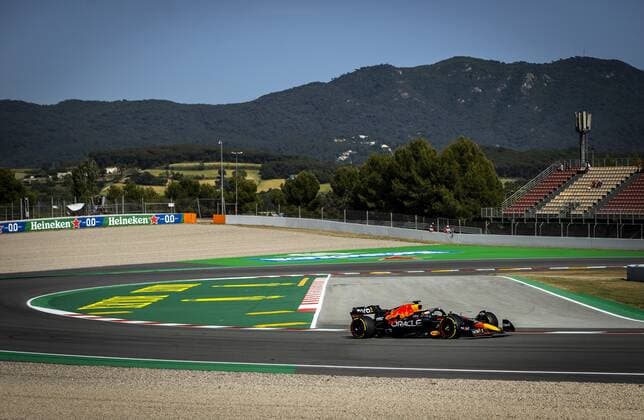 BARCELONA - Max Verstappen (Oracle Red Bull Racing) during free practice 2 ahead of the F1 Grand Prix of Spain at Circuit de Barcelona-Catalunya on May 20, 2022 in Barcelona, Spain. REMKO DE WAAL F1 Grand Prix of Spain, Practice 2 2022 xVIxANPxSportx xxANPxIVx