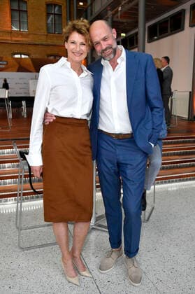 Heike Henkel mit Ehemann Paul Meier bei der Verleihung der Goldenen Sportpyramide 2022 in der Hauptstadtrepräsentanz der Deutschen Telekom AG. Berlin, 20.05.2022