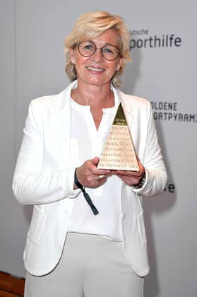 Silvia Neid bei der Verleihung der Goldenen Sportpyramide 2022 in der Hauptstadtrepräsentanz der Deutschen Telekom AG. Berlin, 20.05.2022