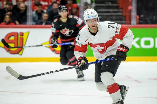 21.05.2022, Helsinki, Helsinki Ice Hall, 2022 IIHF Ice hockey, Eishockey World Championship, WM, Weltmeisterschaft Canada - Switzerland, 71 Enzo Corvi (Switzerland) Helsinki Helsinki Ice Hall Uusimaa Finland Copyright: xJustPictures.ch AndreaxBrancax