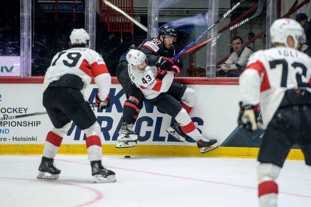 21.05.2022, Helsinki, Helsinki Ice Hall, 2022 IIHF Ice hockey, Eishockey World Championship, WM, Weltmeisterschaft Canada - Switzerland, 80 Pierre-Luc Dubois (Canada) against 43 Andrea Glauser (Switzerland) Helsinki Helsinki Ice Hall Uusimaa Finland Copyright: xJustPictures.ch AndreaxBrancax