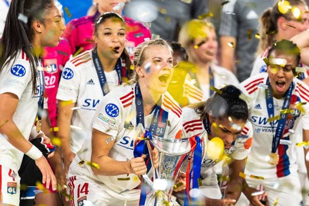 220521 Ada Hegerberg of Lyon celebrates winning the UEFA Women s Champions League final match between Barcelona and Lyon on May 21, 2022 in Turin. Photo: Vegard Grott BILDBYRAN kod VG VG0273 bbeng champions league finale finalen final mesterligaen dam football fotball fotboll soccer fcb barcelona lyon olympique lyonnais torino Jubel Copyright: VEGARDxGRoTT BB220521VG085