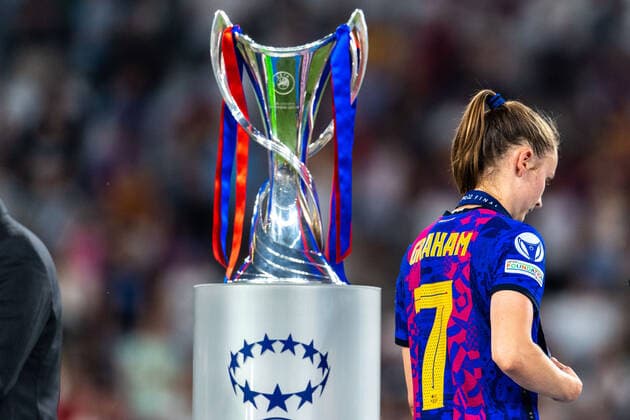 220521 Caroline Graham Hansen of Barcelona looks dejected after the UEFA Women s Champions League final match between Barcelona and Lyon on May 21, 2022 in Turin. Photo: Vegard Grott BILDBYRAN kod VG VG0273 bbeng champions league finale finalen final mesterligaen dam football fotball fotboll soccer fcb barcelona lyon olympique lyonnais torino Depp Copyright: VEGARDxGRoTT BB220521VG098