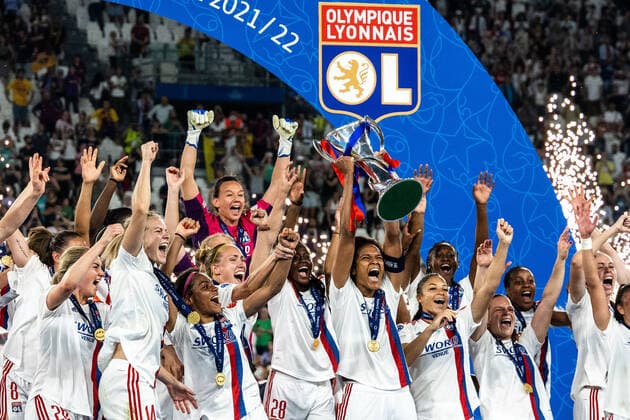 220521 Players of Lyon celebrates winning the UEFA Women s Champions League final match between Barcelona and Lyon on May 21, 2022 in Turin. Photo: Vegard Grott BILDBYRAN kod VG VG0273 bbeng champions league finale finalen final mesterligaen dam football fotball fotboll soccer fcb barcelona lyon olympique lyonnais torino Jubel Copyright: VEGARDxGRoTT BB220521VG112