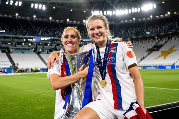 220521 Ada Hegerberg of Lyon celebrates after winning the UEFA Women s Champions League final match between Barcelona and Lyon on May 21, 2022 in Turin. Photo: Vegard Grott BILDBYRAN kod VG VG0273 bbeng champions league finale finalen final mesterligaen dam football fotball fotboll soccer fcb barcelona lyon olympique lyonnais torino Jubel Copyright: VEGARDxGRoTT BB220521VG119