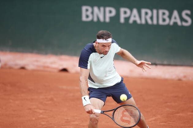 22.05.2022, Tennis, French Open 2022 Roland-Garros, FRA, Paris, Roland Garros Bild: v. li. Grigor Dimitrow (BUL) Copyright: HMBxMedia AntonioxBorga
