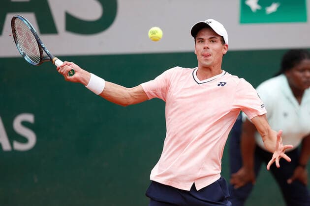 22.05.2022, Tennis, French Open 2022 Roland-Garros, FRA, Paris, Roland Garros Bild: v. li. Daniel Altmaier (GER) Copyright: HMBxMedia AntonioxBorga