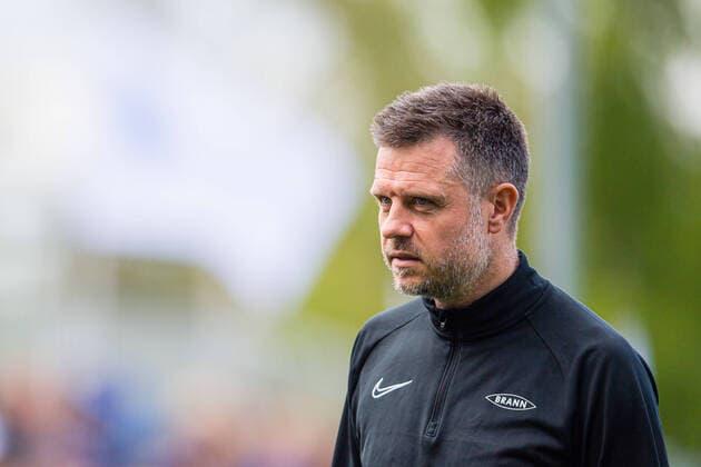 220522 Alexander Straus, head coach of Brann, ahead of the Toppserien football match between Kolbotn and Brann on May 22, 2022 in Oslo. Photo: Marius Simensen BILDBYRAN Cop 238 bbeng brann dam football fotball fotboll kolbotn skb tfk toppserien Copyright: MARIUSxSIMENSEN BB220522BB352