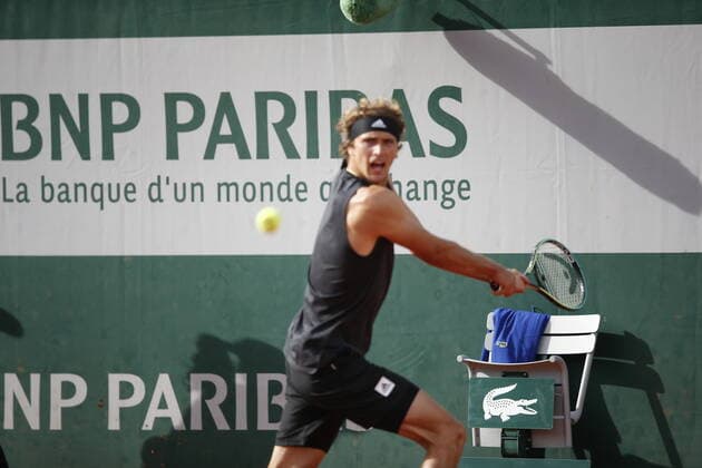 22.05.2022, Tennis, French Open 2022 Roland-Garros, FRA, Paris, Roland Garros Bild: v. li. Alexander Zverev (GER) Copyright: HMBxMedia AntonioxBorga