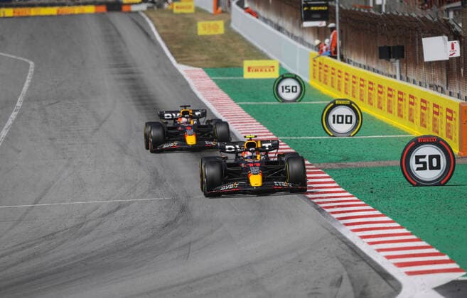 11 Sergio Perez (MEX, Oracle Red Bull Racing), 1 Max Verstappen (NLD, Oracle Red Bull Racing), F1 Grand Prix of Spain at Circuit de Barcelona-Catalunya on May 22, 2022 in Barcelona, Spain. (Photo by HOCH ZWEI) Barcelona Spain