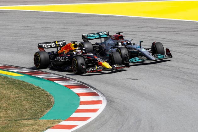 1 Max Verstappen (NLD, Oracle Red Bull Racing), 63 George Russell (GBR, Mercedes-AMG Petronas F1 Team), F1 Grand Prix of Spain at Circuit de Barcelona-Catalunya on May 22, 2022 in Barcelona, Spain. (Photo by HOCH ZWEI) Barcelona Spain