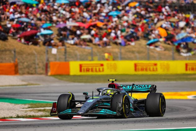 44 Lewis Hamilton (GBR, Mercedes-AMG Petronas F1 Team), F1 Grand Prix of Spain at Circuit de Barcelona-Catalunya on May 22, 2022 in Barcelona, Spain. (Photo by HOCH ZWEI) Barcelona Spain