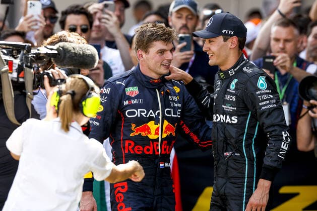 VERSTAPPEN Max (ned), Red Bull Racing RB18, portrait RUSSELL George (gbr), Mercedes AMG F1 Team W13, portrait during the Formula 1 Pirelli Grand Premio de Espana 2022, 6th round of the 2022 FIA Formula One World Championship, WM, Weltmeisterschaft on the Circuit de Barcelona-Catalunya, from May 20 to 22, 2022 in Montmelo, Spain - F1 - SPANISH GRAND PRIX 2022 - RACE DPPI Panoramic  00122016_F12022GP06ESP_JK340196