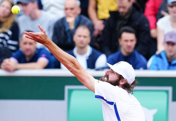 Mandatory Credit: Photo by Javier Garcia Shutterstock (12942478l) Reilly Opelka serves during his first round match French Open Tennis, Day 2, Roland Garros, Paris, France - 23 May 2022 French Open Tennis, Day 2, Roland Garros, Paris, France - 23 May 2022  Copyright: xJavierxGarcia Shutterstockx 12942478l