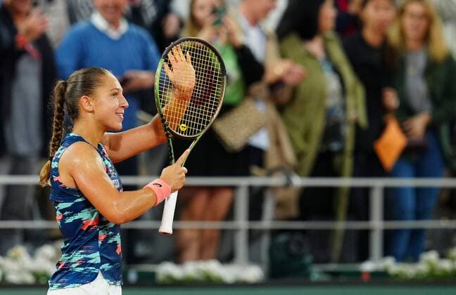 Mandatory Credit: Photo by Javier Garcia Shutterstock (12942478z) Diane Parry celebrates her shock win over number 2 seed Barbora Krejcikova French Open Tennis, Day 2, Roland Garros, Paris, France - 23 May 2022 French Open Tennis, Day 2, Roland Garros, Paris, France - 23 May 2022  Copyright: xJavierxGarcia Shutterstockx 12942478z
