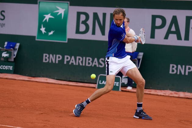 May 24, 2022, Saint Denis, Seine Saint Denis, France: DANIIL MEDVEDEV of Russia return the ball to FACUNDO BAGNIS of Argentina during the Day Three of the French Open 2022, Grand Slam tennis tournament at the Roland-Garros Stadium - Paris France..Daniil Medvedev won : 6:2 6:2 6:2 Saint Denis France - ZUMAp119 20220524_zaf_p119_005 Copyright: xPierrexSteveninx