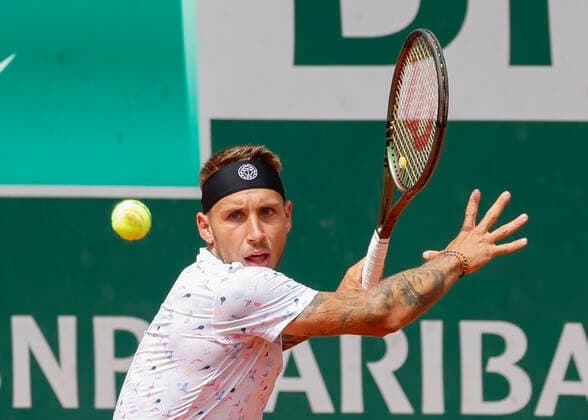 French Open 2022, Alex Molcan (SVK) Tennis - French Open 2022 - Grand Slam ATP, Tennis Herren WTA, Tennis Damen ITF - Roland Garros - Paris - - France - 24 May 2022. Copyright: xJuergenxHasenkopfx