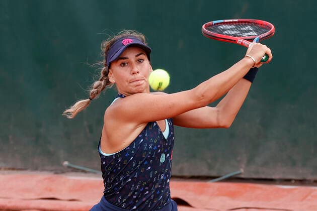 French Open 2022, Irina Bara Tennis - French Open 2022 - Grand Slam ATP, Tennis Herren WTA, Tennis Damen ITF - Roland Garros - Paris - - France - 24 May 2022. Copyright: xJuergenxHasenkopfx