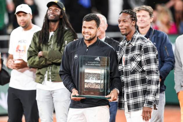 Sport Bilder des Tages TENNIS - French Open 2022 PARIS,FRANCE,24.MAY.22 - TENNIS - ATP, Tennis Herren World Tour, French Open, Roland Garros, Grand Slam. Image shows Jo-Wilfried Tsonga and GaÃ«l Monfils (FRA).  GEPAxpictures xPatrickxSteiner