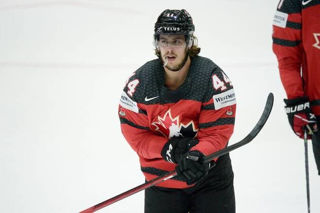Max Comtois of Canada scored team s second goal during the 2022 IIHF Ice hockey, Eishockey World Championships preliminary round group A match between Canada and France in Helsinki on May 24, 2022. Helsinki Finland LKFTVX20220524211813CNZA  Copyright: xMikkoxStigx