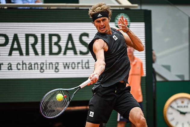 May 25, 2022, Paris, France, France: Alexander ZVEREV of Germany during the Day four of Roland-Garros 2022, French Open 2022, Grand Slam tennis tournament at the Roland-Garros stadium on May 25, 2022 in Paris, France. Paris France - ZUMAm308 20220525_zsp_m308_023 Copyright: xMatthieuxMirvillex