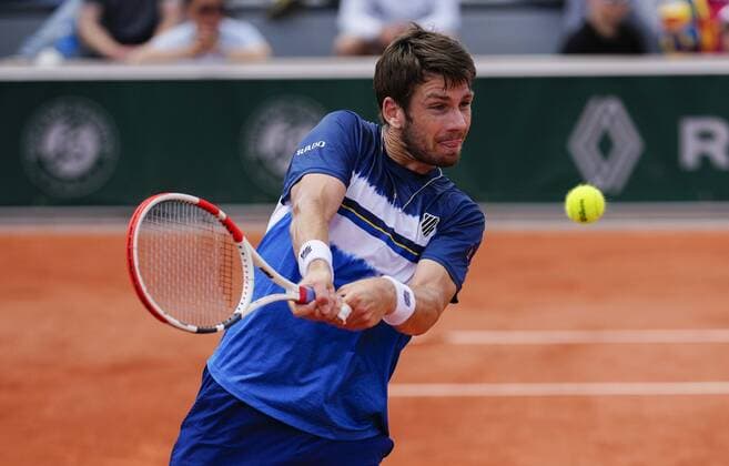 Mandatory Credit: Photo by Dave Shopland Shutterstock (12954391au) Great Britain s Cameron Norrie wins 2nd round match in straight sets French Open Tennis, Day 4, Roland Garros, Paris, France - 25 May 2022 French Open Tennis, Day 4, Roland Garros, Paris, France - 25 May 2022  Copyright: xDavexShopland Shutterstockx 12954391au