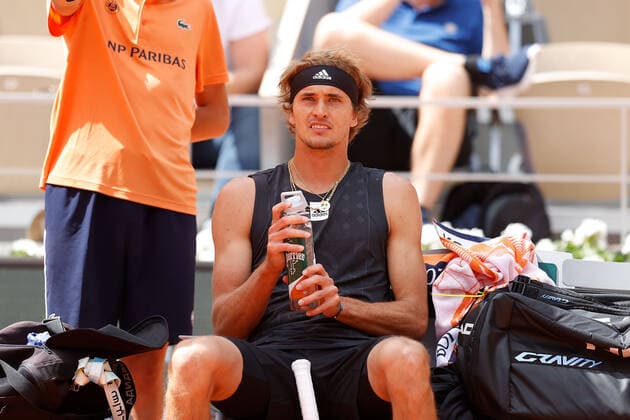 25.05.2022, Tennis, French Open 2022 Roland-Garros, FRA, Paris, Roland Garros Bild: v. li. Alexander Zverev (GER) Copyright: HMBxMedia AntonioxBorga