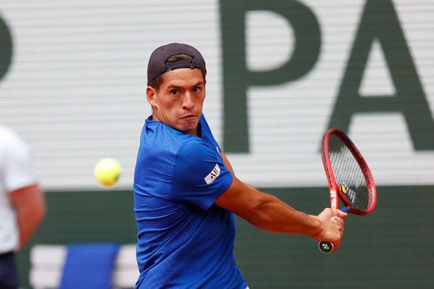 25.05.2022, Tennis, French Open 2022 Roland-Garros, FRA, Paris, Roland Garros Bild: v. li. Sebastian Baez (ARG) Copyright: HMBxMedia AntonioxBorga