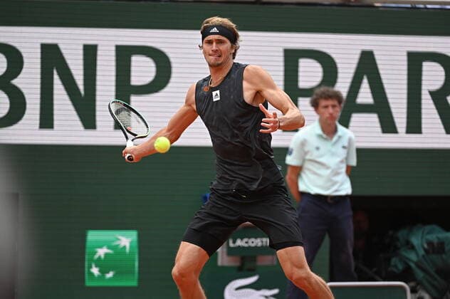 25.05.2022, Tennis, French Open 2022 Roland-Garros, FRA, Paris, Roland Garros Bild: v. li. Alexander Zverev (GER) Copyright: HMBxMedia AntonioxBorga