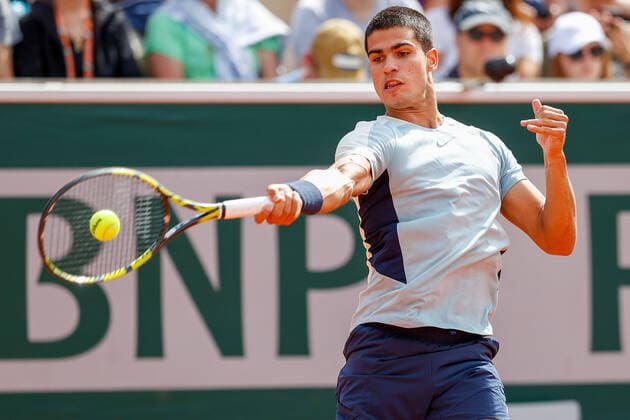 25.05.2022, Tennis, French Open 2022 Roland-Garros, FRA, Paris, Roland Garros v. li. Carlos Alcaraz (ESP) Tennis, French Open 2022 Roland-Garros Paris Copyright: xBeckerxEibner-Pressefotox EP_hec