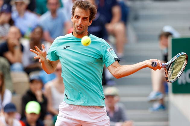 25.05.2022, Tennis, French Open 2022 Roland-Garros, FRA, Paris, Roland Garros v. li. Albert Ramos (ESP) Tennis, French Open 2022 Roland-Garros Paris Copyright: xBeckerxEibner-Pressefotox EP_hec