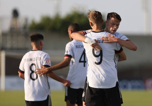 220525 Nelson Weiper of Germany during the UEFA Under-17 quarter Final between Germany and France on May 25, 2022 in Tel Aviv. Photo: Nir Keidar BILDBYRAN COP 329 ZN0007 fotboll football soccer fotball em U17, U 17 p17 UEFA EURO, EM, Europameisterschaft,Fussball under 17 tyskland frankrike france germany Copyright: NIRxKEIDAR BB220525BB823