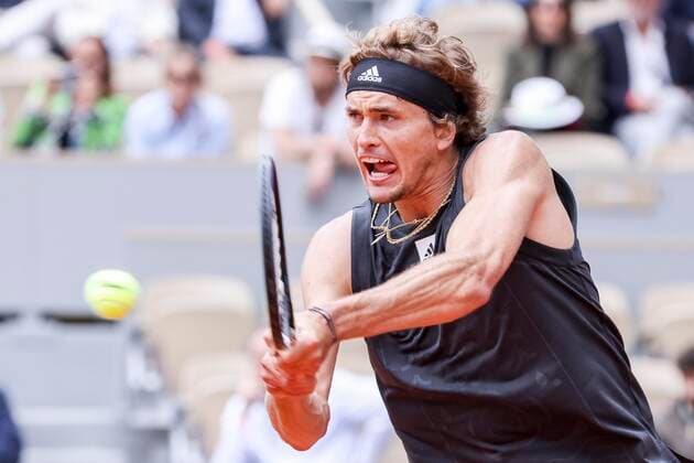 TENNIS - French Open 2022 PARIS,FRANCE,25.MAY.22 - TENNIS - ATP, Tennis Herren World Tour, French Open, Roland Garros, Grand Slam. Image shows Alexander Zverev (GER).  GEPAxpictures xPatrickxSteiner
