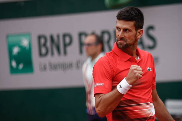Novak DJOKOVIC (SRB) contre Alex MOLCAN (SVK) TENNIS : Roland Garros 2022 - 25 05 2022 AurelienMorissard Panoramic 