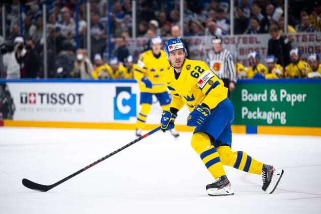220526 Joel Kellman of Sweden during the 2022 IIHF Ice hockey, Eishockey World Championship, WM, Weltmeisterschaft quarterfinal game between Sweden and Canada on May 26, 2022 in Tampere. Photo: Maxim ThorÃ BILDBYRAN kod MT MT0402 ishockey ice hockey ishockey-vm iihf ice hockey world championship sverige sweden kanada canada bbeng kvartsfinal quarterfinal Copyright: MAXIMxTHORE BB220526MT076