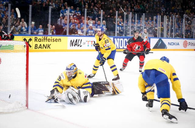 Overtime goal Linus Ullmark 35, SWE during the 2022 IIHF Ice hockey, Eishockey World Championship, WM, Weltmeisterschaft match between Sweden - Canada at the Nokia Arena on 26. May 2022 in Tampere, Finland. (Kalle Parkkinen Newspix24)  Copyright: xKallexParkkinenx np2426543001895