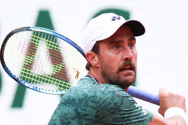 2022 French Open - Day Five Steve Johnson during his match against Gilles Simon on Philipe Chatrier court in the 2022 French Open finals day five. Paris France  Copyright: xIbrahimxEzzatx originalFilename:ezzat-notitle220526_npgL5.jpg