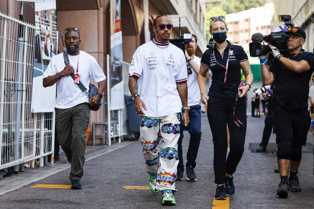 HAMILTON Lewis (gbr), Mercedes AMG F1 Team W13, portrait during the Formula 1 Grand Prix de Monaco 2022, 7th round of the 2022 FIA Formula One World Championship, WM, Weltmeisterschaft on the Circuit de Monaco, from May 27 to 29, 2022 in Monte-Carlo, Monaco - F1 - MONACO GRAND PRIX 2022 DPPI Panoramic  00122018__DEL3859.JPG_