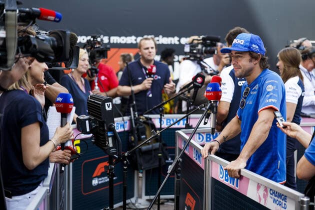 ALONSO Fernando (spa), Alpine F1 Team A522, portrait during the Formula 1 Grand Prix de Monaco 2022, 7th round of the 2022 FIA Formula One World Championship, WM, Weltmeisterschaft on the Circuit de Monaco, from May 27 to 29, 2022 in Monte-Carlo, Monaco - F1 - MONACO GRAND PRIX 2022 DPPI Panoramic  00122018__DEL4525.JPG_