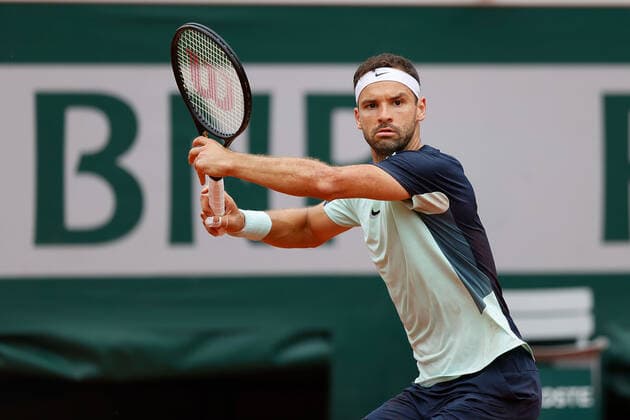27.05.2022, Tennis, French Open 2022 Roland-Garros, FRA, Paris, Roland Garros Bild: v. li. Grigor Dimitrow (BUL) Copyright: HMBxMedia AntonioxBorga