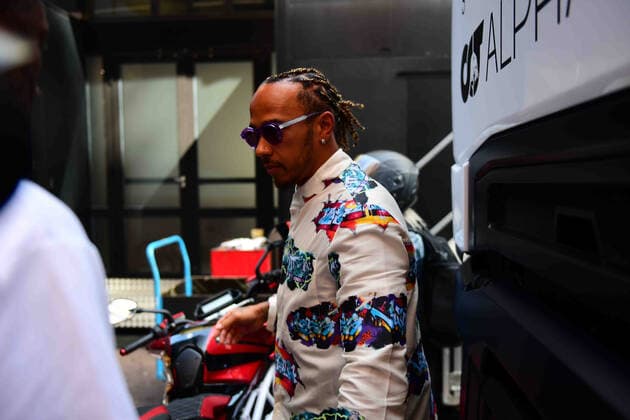F1 Grand Prix of Monaco - Practice Lewis Hamilton of Mercedes-AMG Petronas F1 Team arrive into the circuit before free practice of Monaco Grand Prix in Monaco City Circuit in Monaco-Ville, Monaco, France, 27 May 2022 Montecarlo Monaco  Copyright: xAndreaxDiodatox originalFilename:diodato-notitle220527_npfZp.jpg